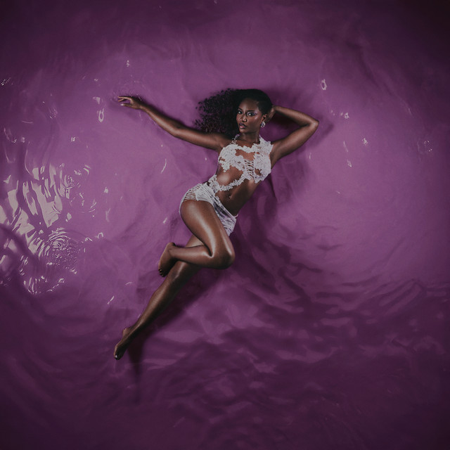 Ayra Starr Feat Rema - Who’s Dat Girl